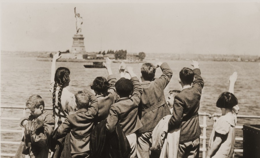 jewish refugee children statue of liberty 1939 900x550