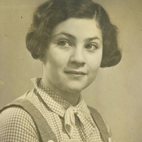 Eva in July 1935.