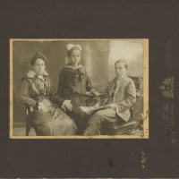 Agi's maternal grandmother, mother and uncle Aladar, 1914.