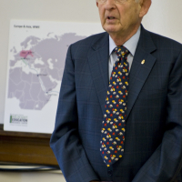 Peter presenting his experiences during the Holocaust, 2010