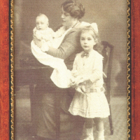Gerda's mother and sister